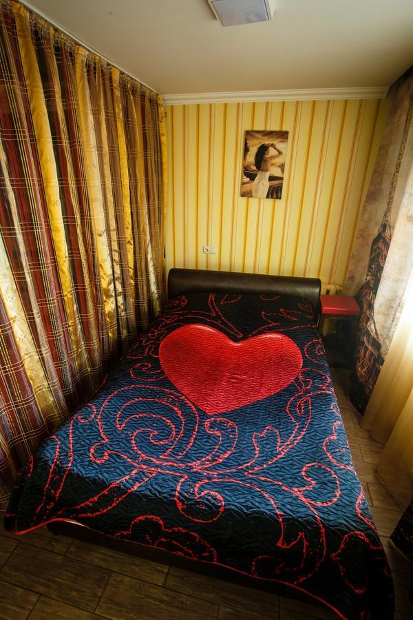Apartlux Chernigov Zewnętrze zdjęcie
